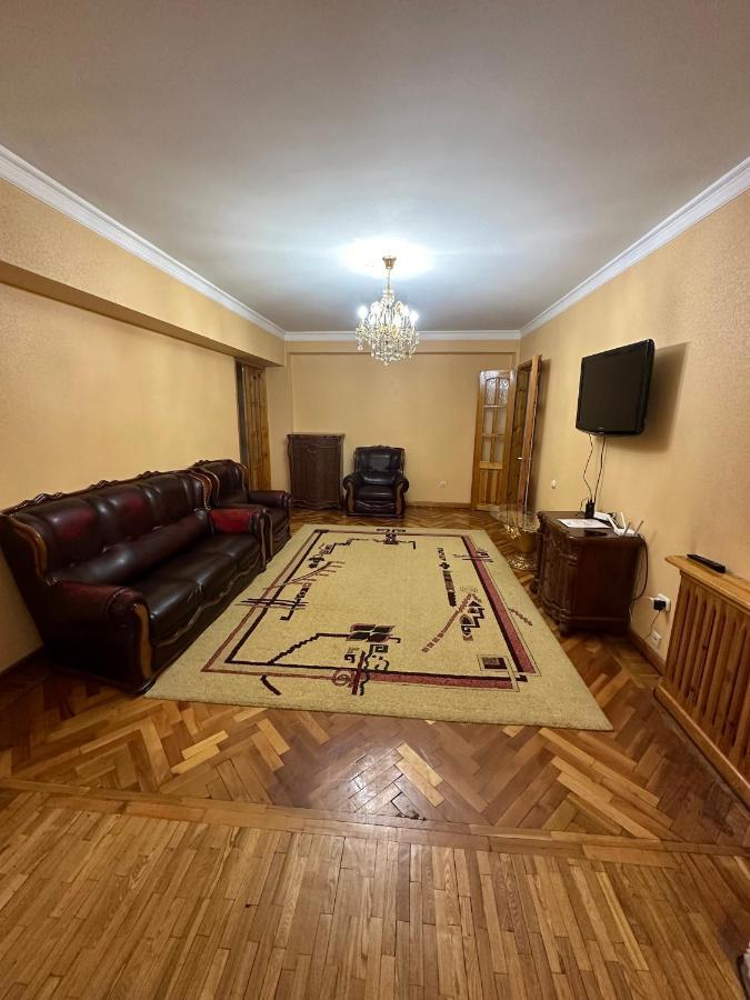Апартаменты У Парка Голубые Купола И Цум Apartments At Blue Dome Park Taszkent Zewnętrze zdjęcie