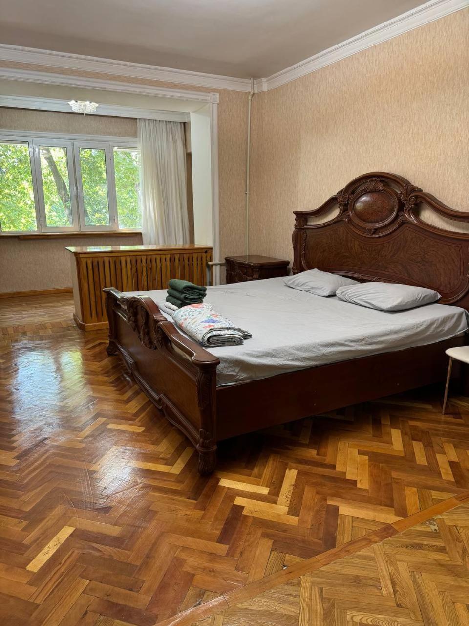Апартаменты У Парка Голубые Купола И Цум Apartments At Blue Dome Park Taszkent Zewnętrze zdjęcie